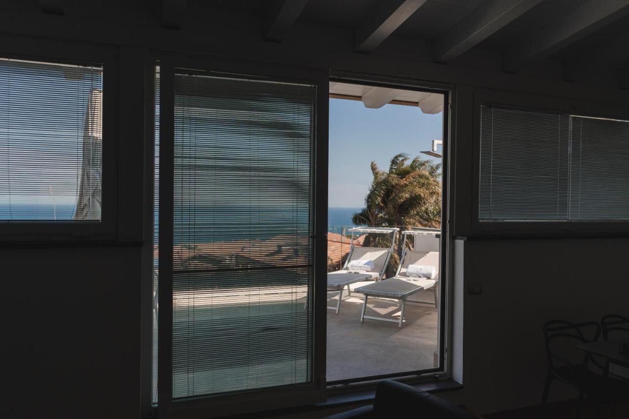 Sicilia'S Art Hotel & Spa Aci Trezza Ngoại thất bức ảnh